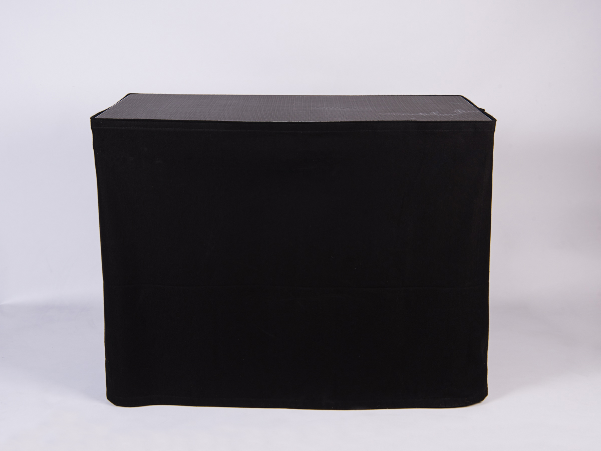 Podestverkleidung 6,00x0,50m schwarz 300g/m²