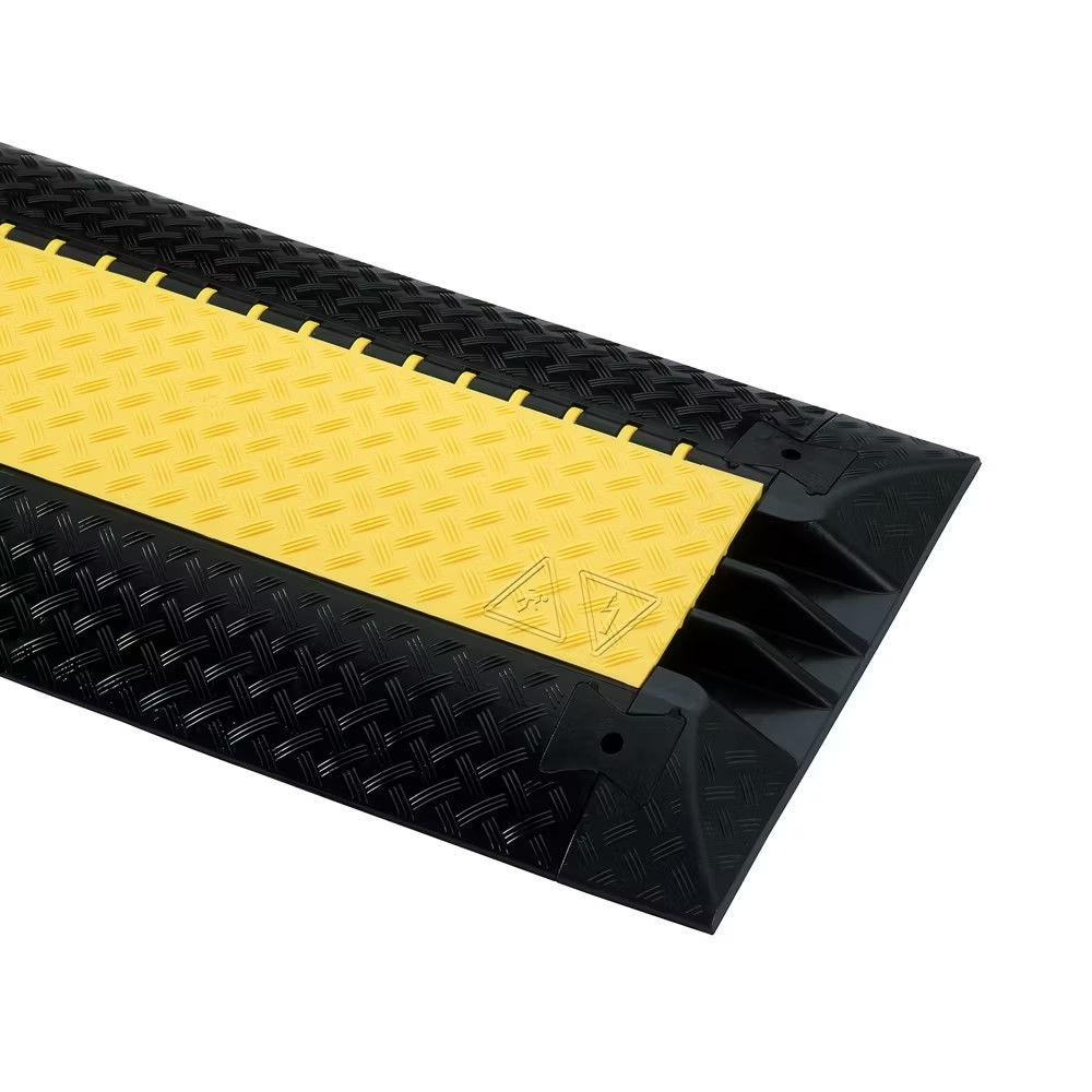 DEFENDER 3 End Ramp Cable protector 3 channels | end piece | with connector | heavy-duty version | height 7.5 cm