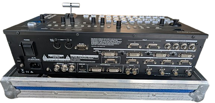 ROLAND V-800HD Multi-Format Video Switcher – gebraucht im Koffer Case gebraucht