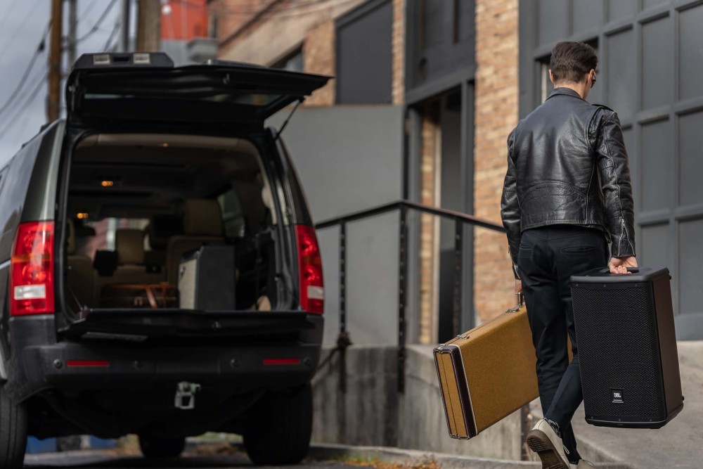 JBL EON710, 10"/1" PA-Lautsprecher, aktiv mit Mixer, Bluetooth & App-Steuerung
