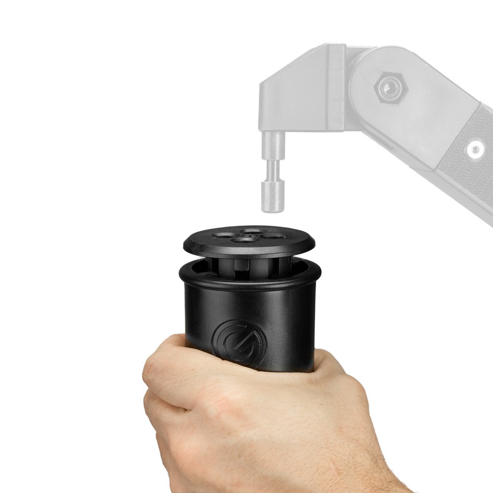 Gravity PAD A 4-way Pipe and Drape adapter for 35 mm stands